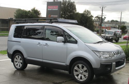 Mitsubishi Delica LWB L/Roof (01/94 - 12/07) Oval Steel Platform