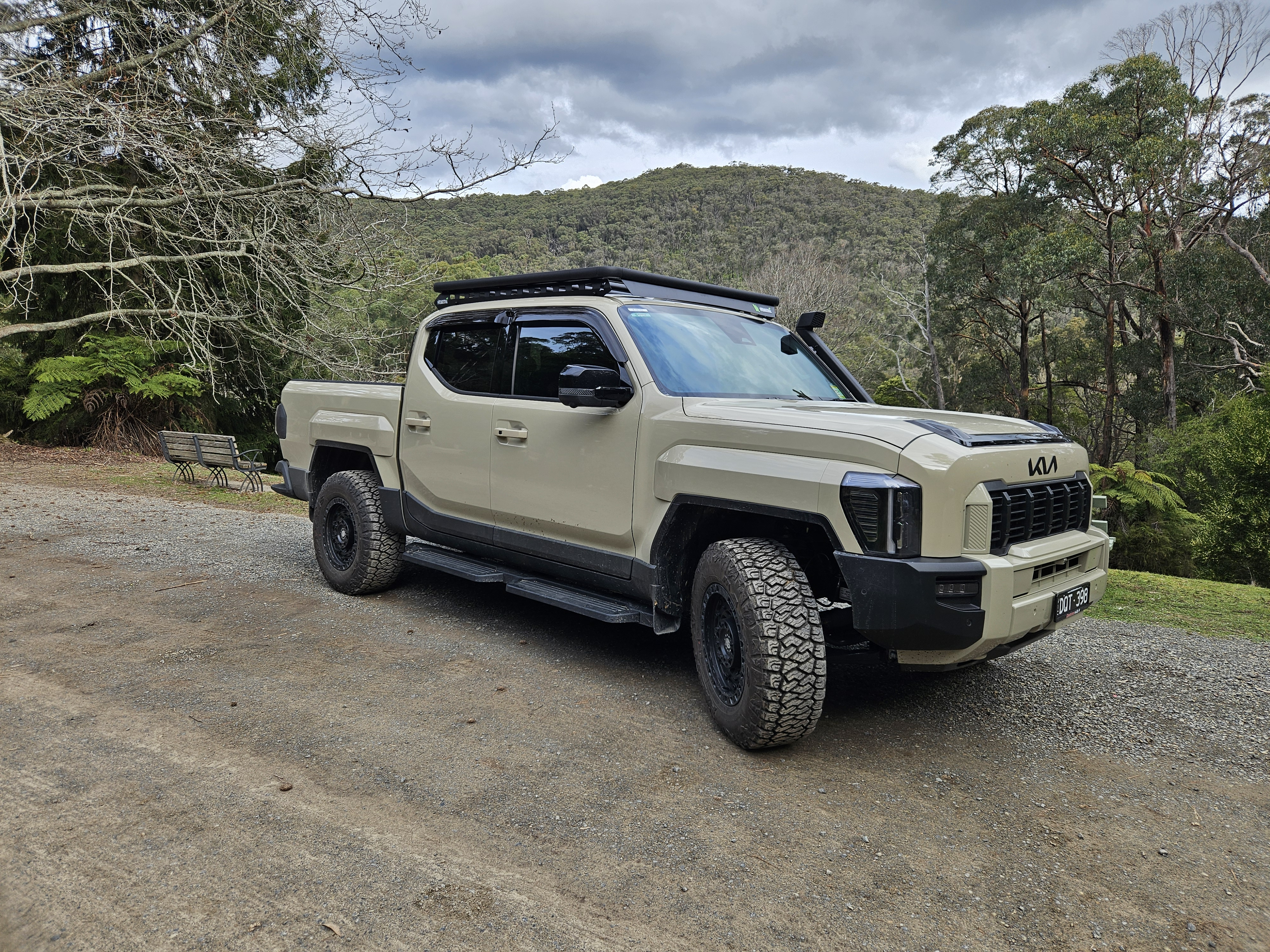 Front image of Kia Tasman Dual Cab (2025 - Current) Wedgetail Adventure Platform