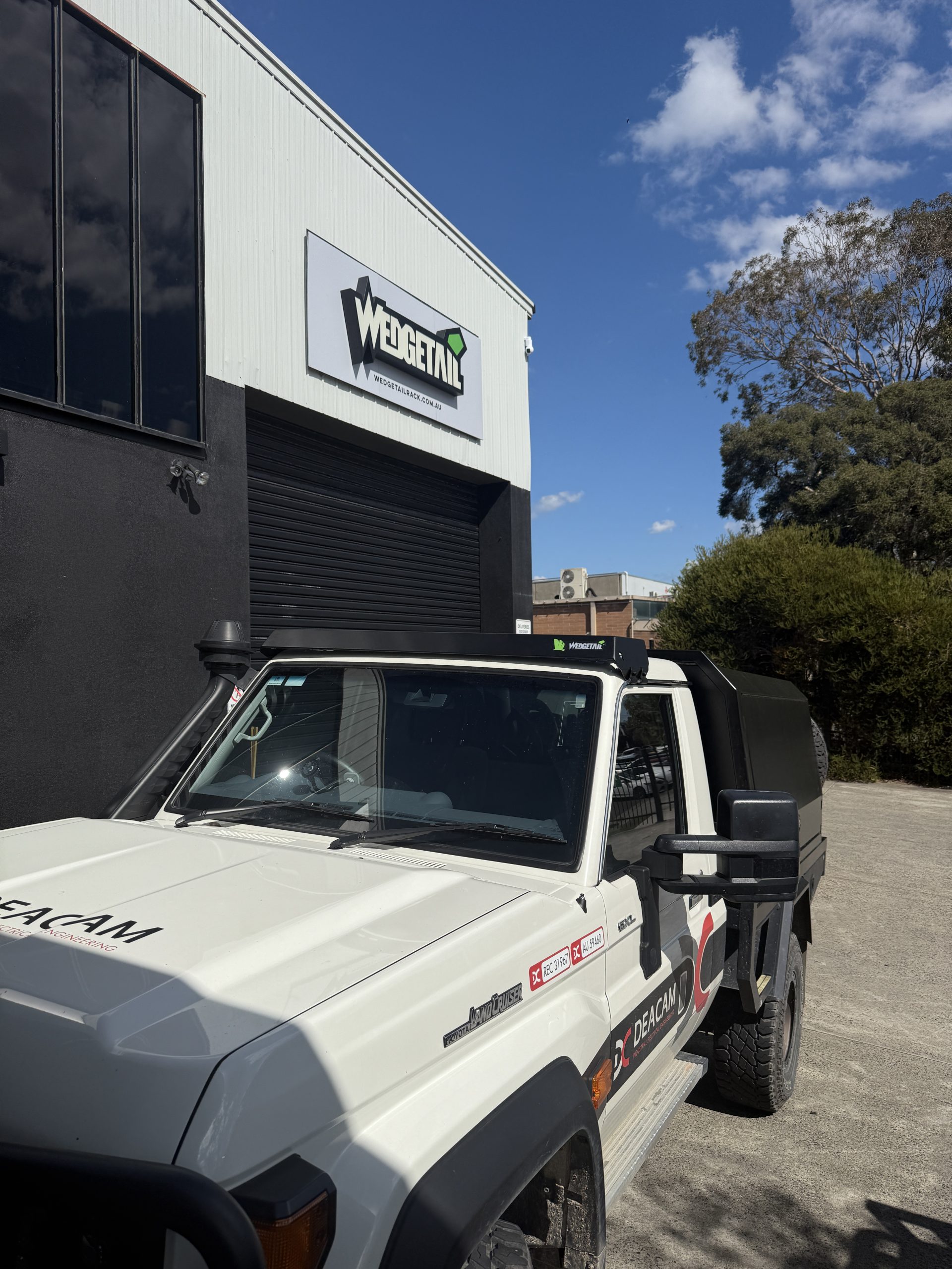 WTA-GMRV_Angle.jpg Angle image of Gutter Mounted Roof Visor/ Light Mount To 70 Series Landcruisers