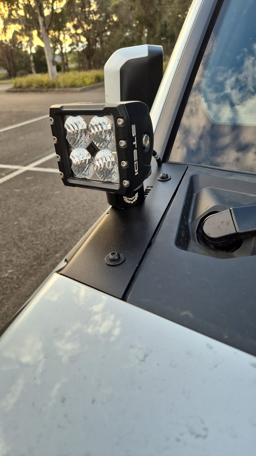 WTA-TP250AMD_Front.bmp Front image of Toyota Prado 250 B Bonnet Aerial / Light Mount - Driver Side