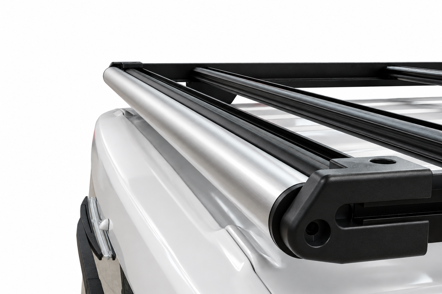 Angle image of LDV Deliver 9 MWB M/Roof (2020 - Current) Wedgetail Trade Platform